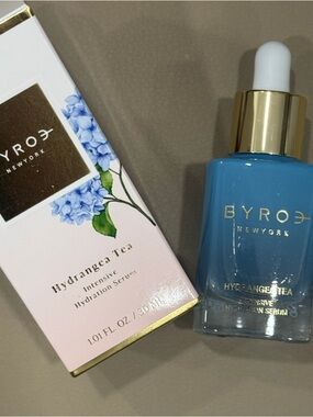 Byroe Hydrangea Tea Hydration Serum